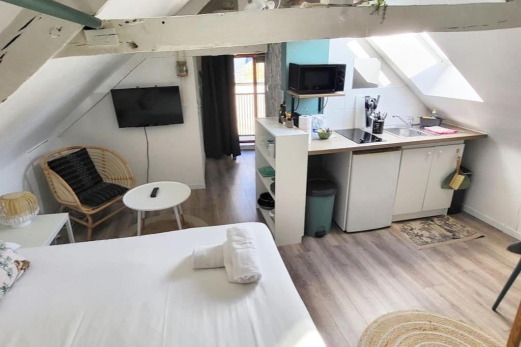 La Cabane - Petit Studio Mansarde - Plage 50M - Rue Gratuite Saint-Malo Exterior foto